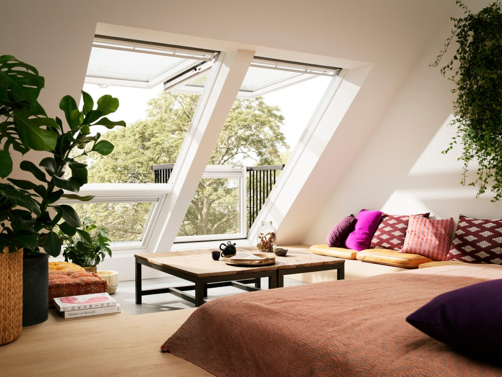 Velux Dachbalkon GDL 3066 Holz klar lackiert, Alu grau