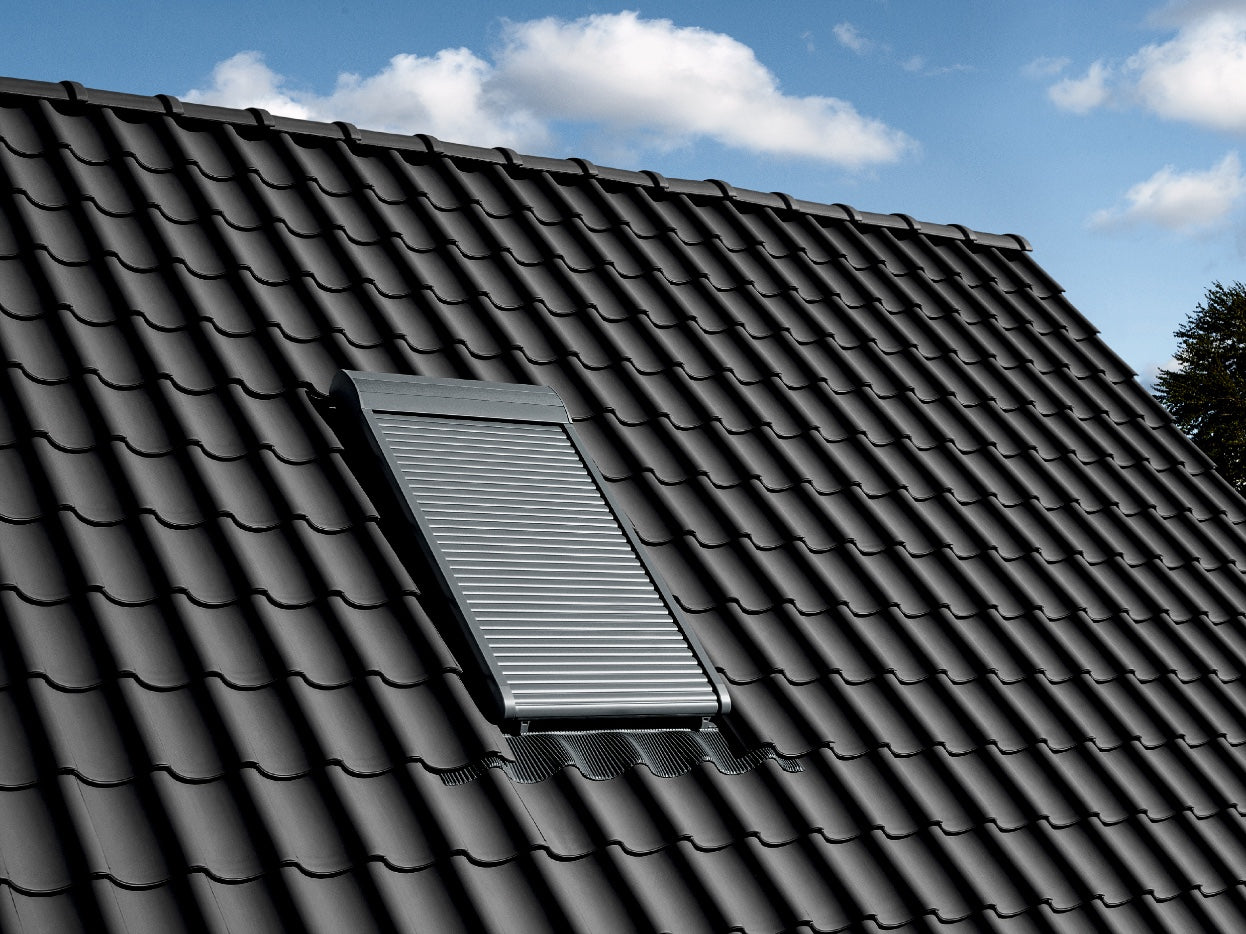 Velux Elektro-Rollläden inkl. Funk-Wandschalter